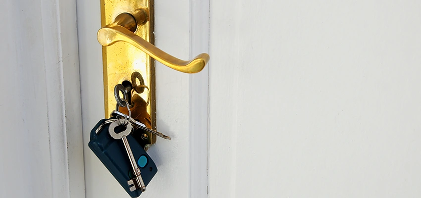 Broken Door Key Extraction in Buena Park, CA